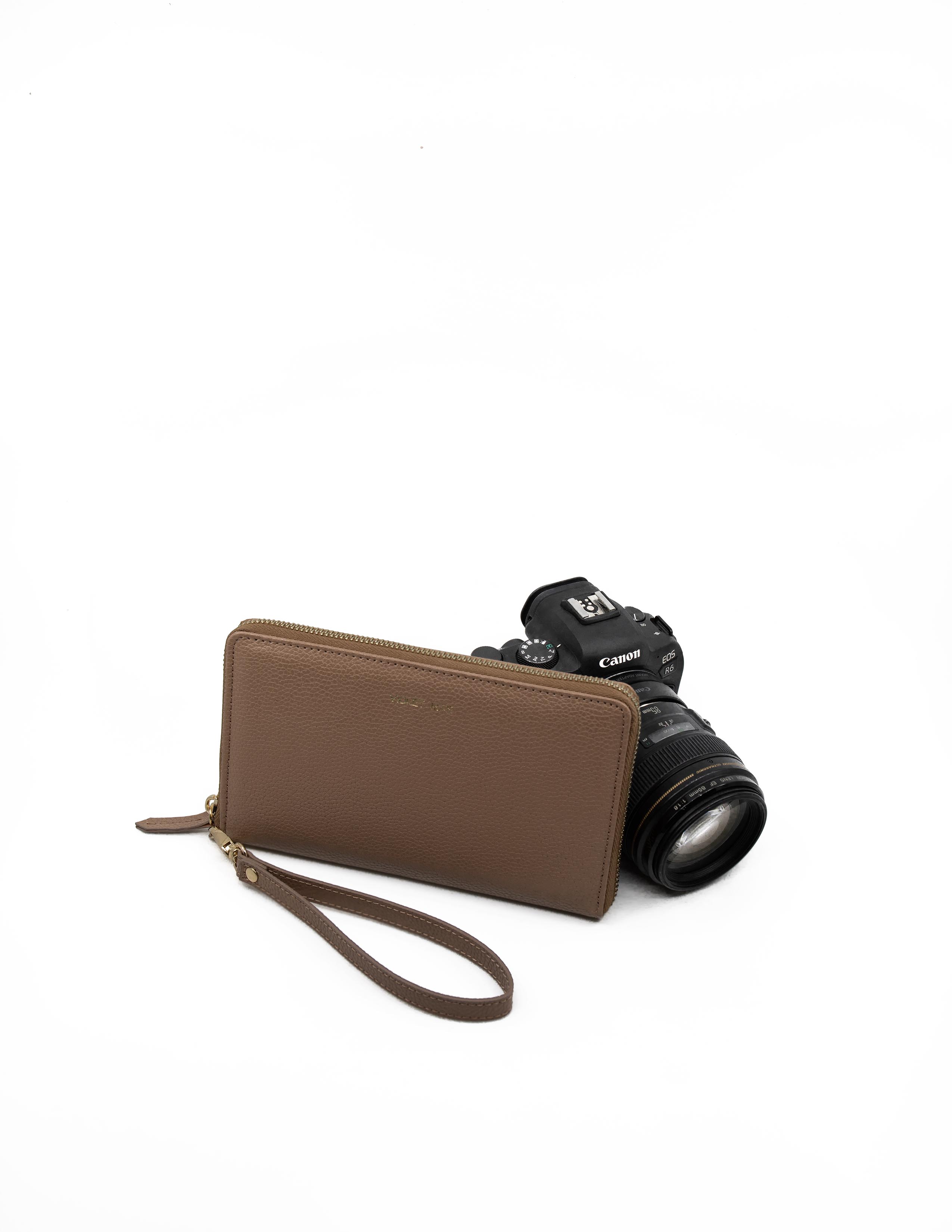 The Hallee XL Photographer Purse ( Pre Order )